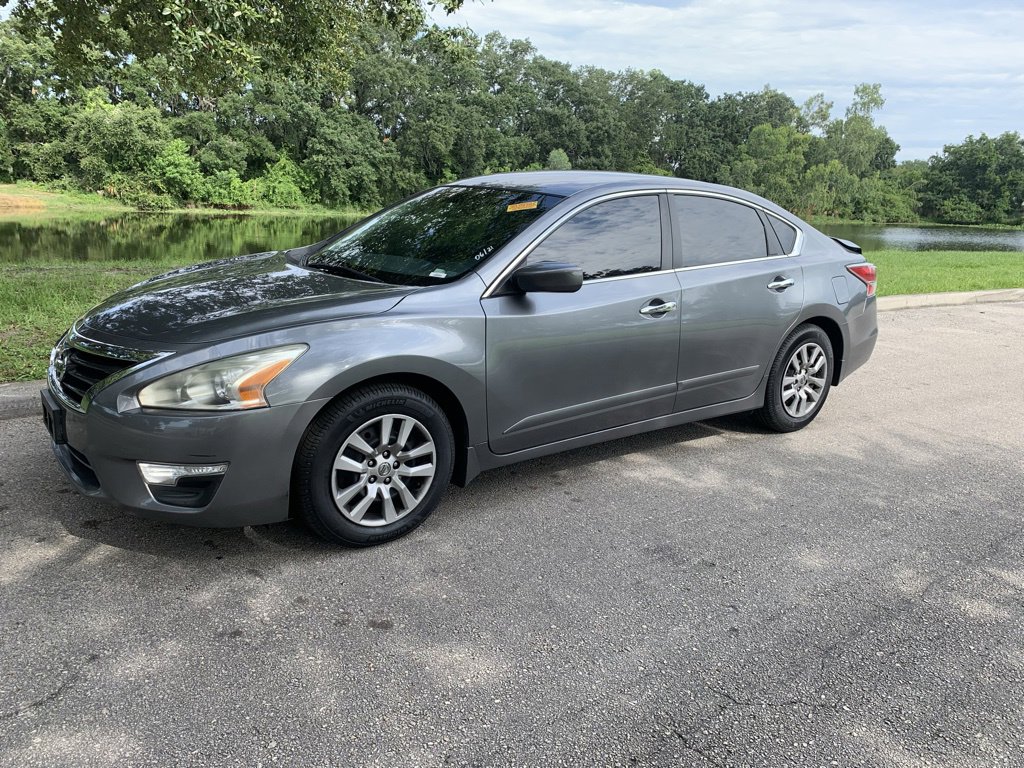 Used 2015 Nissan Altima S with VIN 1N4AL3AP7FC480205 for sale in Orlando, FL
