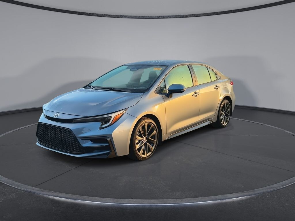 Used 2024 Toyota Corolla SE Sedan