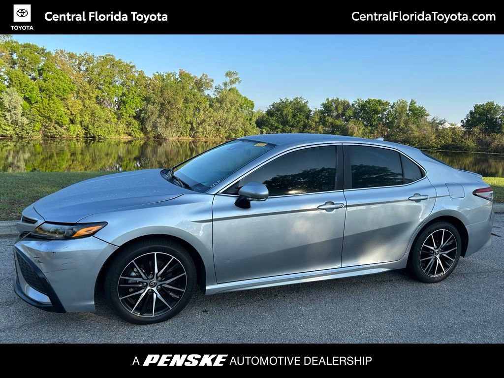 2024 Toyota Camry Sedan 