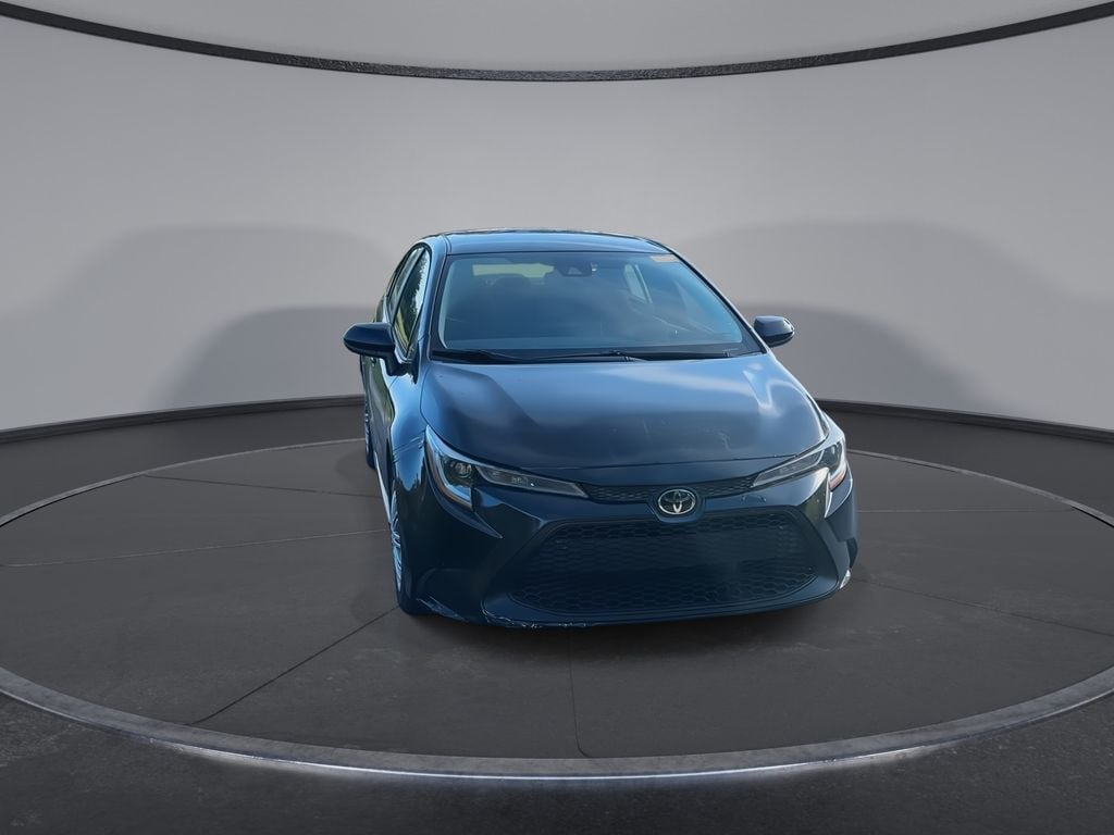 Used 2022 Toyota Corolla LE Sedan