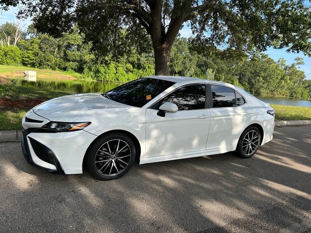 Used 2023 Toyota Camry SE Sedan