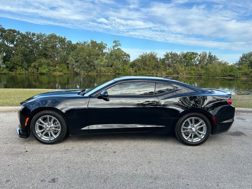2021 Chevrolet Camaro 1LS photo 2