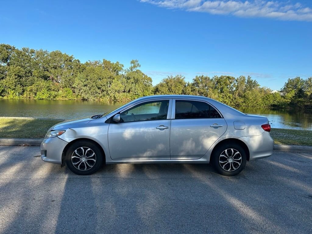 Used 2009 Toyota Corolla LE Sedan