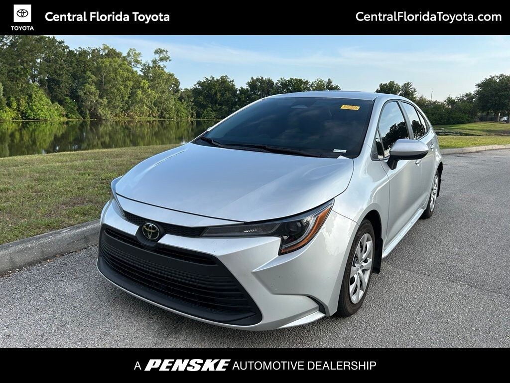 Used 2025 Toyota Corolla LE Sedan