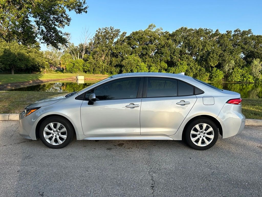 Used 2024 Toyota Corolla LE Sedan