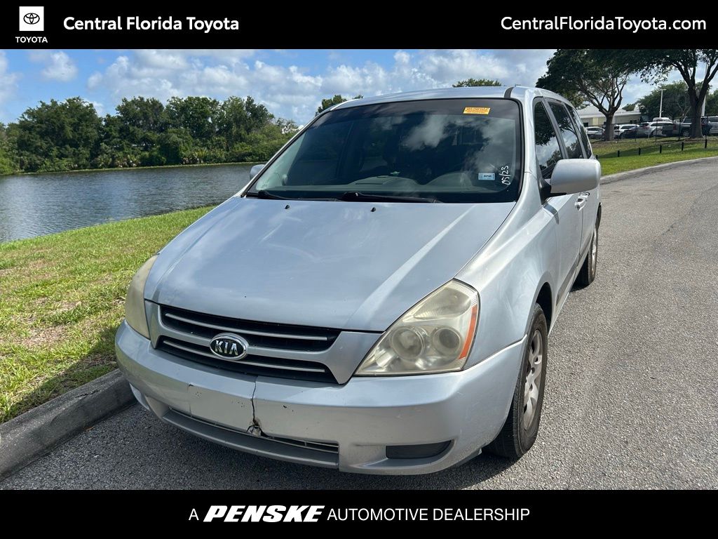 2006 Kia Sedona LX's photo