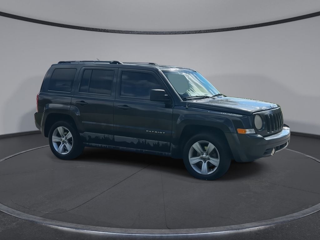 Used 2011 Jeep Patriot Latitude X with VIN 1J4NT4GB4BD112043 for sale in Orlando, FL