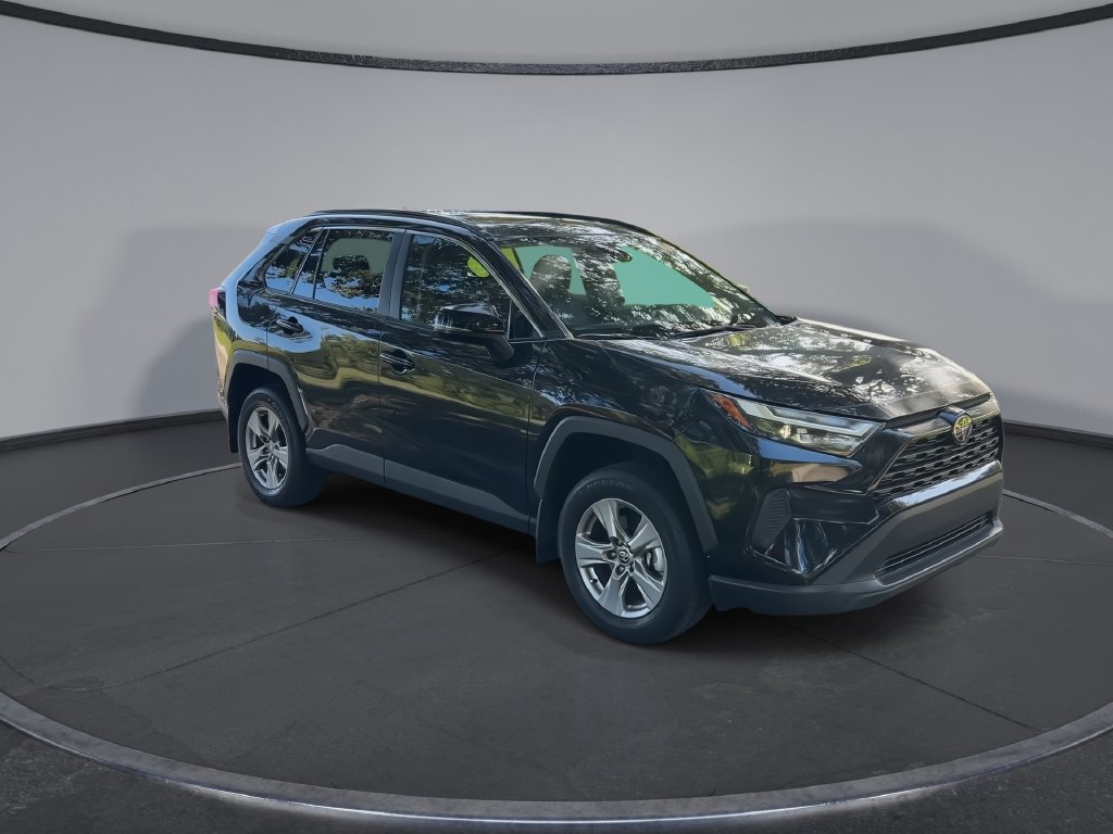 Used 2025 Toyota RAV4 XLE SUV
