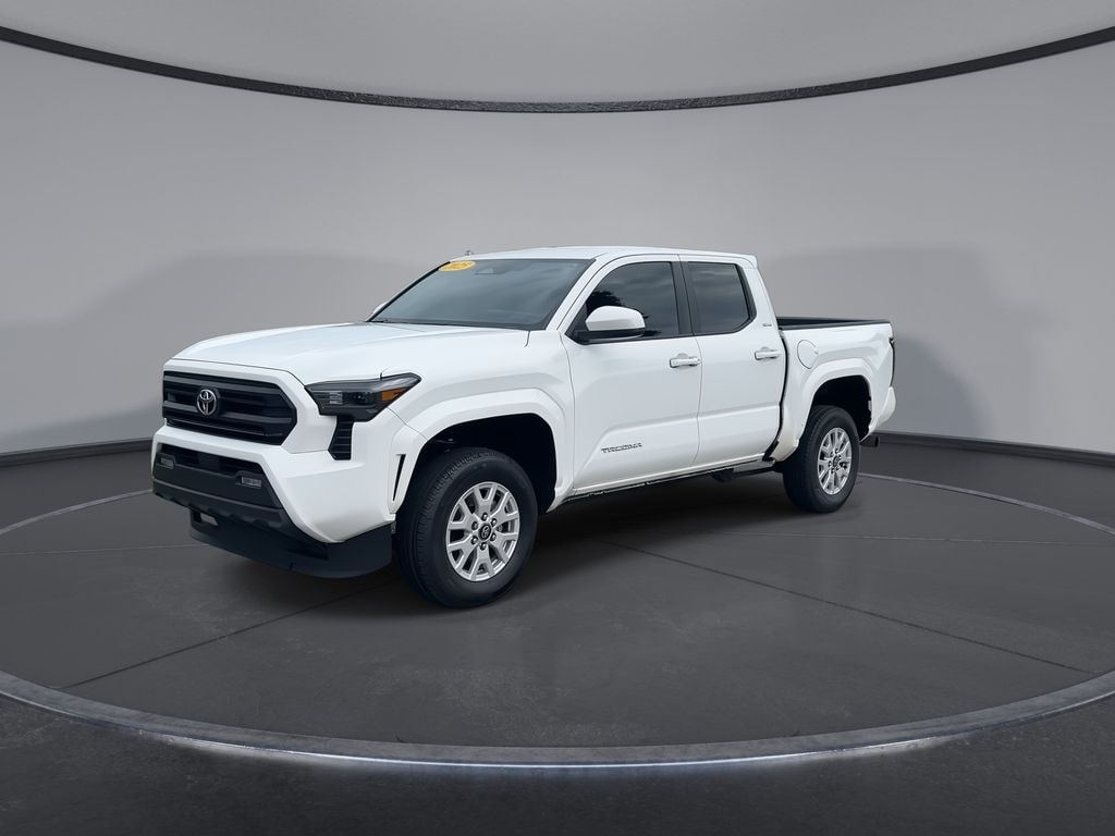 Used 2025 Toyota Tacoma SR5 Truck