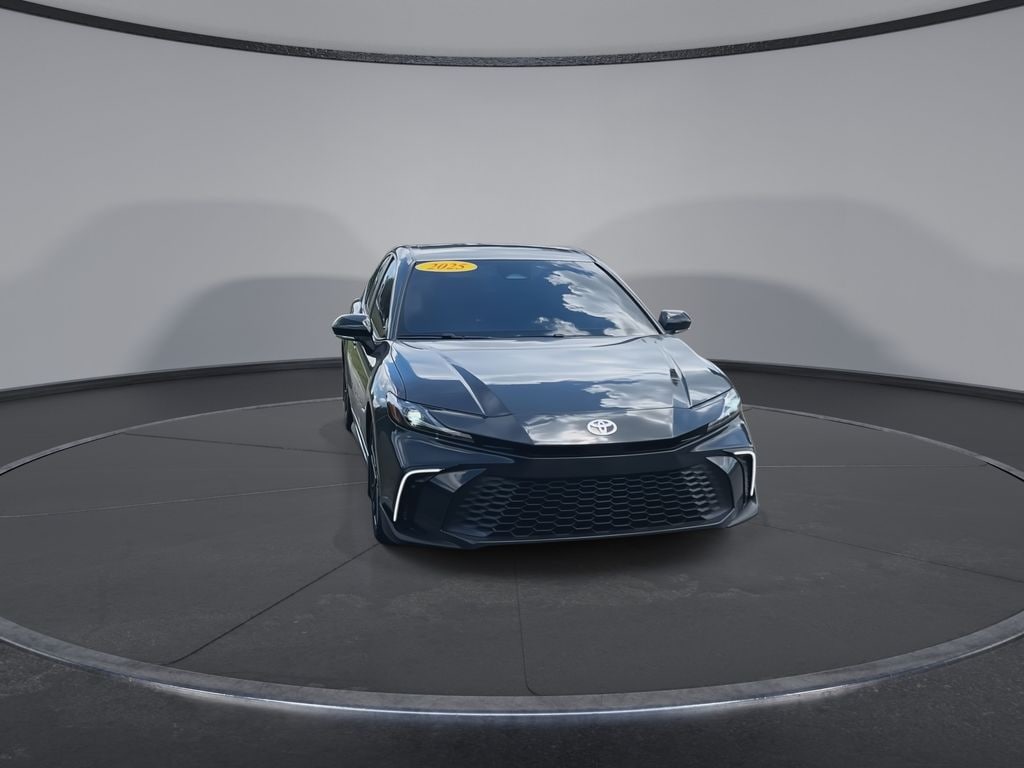 Used 2025 Toyota Camry SE Sedan