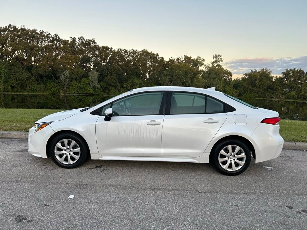 Used 2023 Toyota Corolla LE Sedan