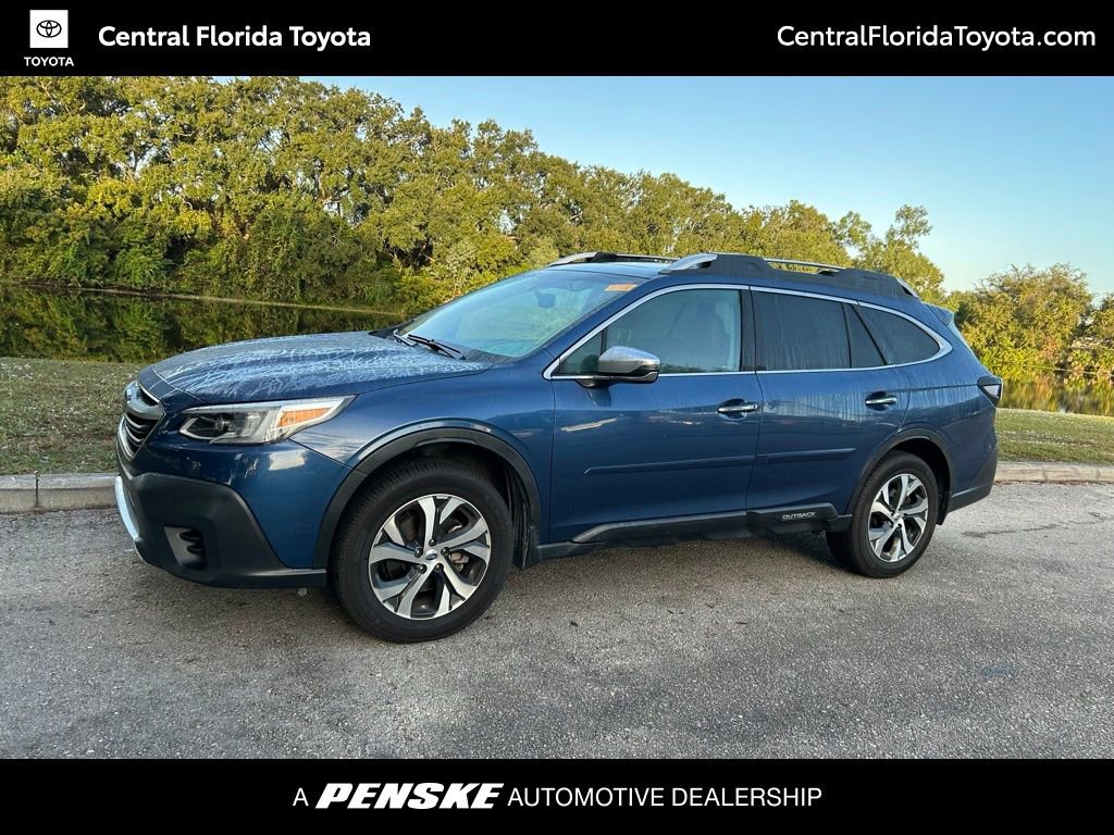 2022 Subaru Outback Touring's photo