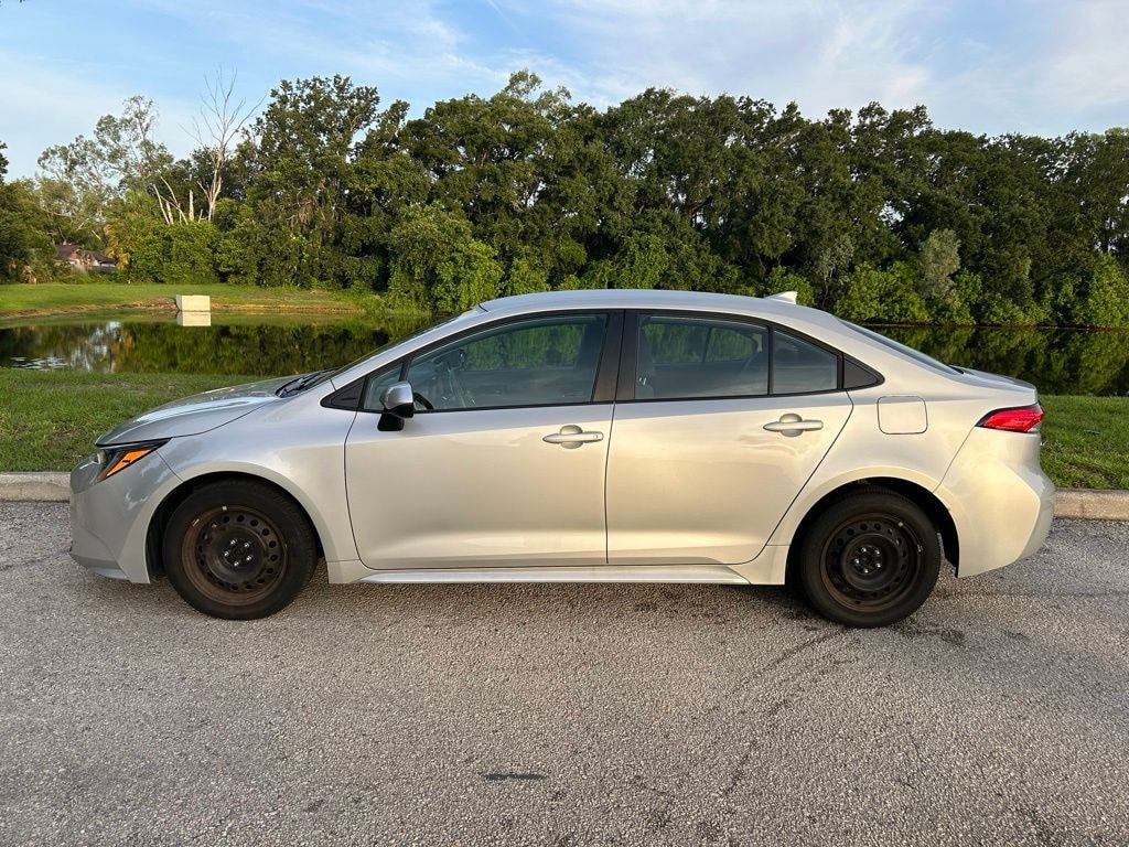 Used 2024 Toyota Corolla LE Sedan
