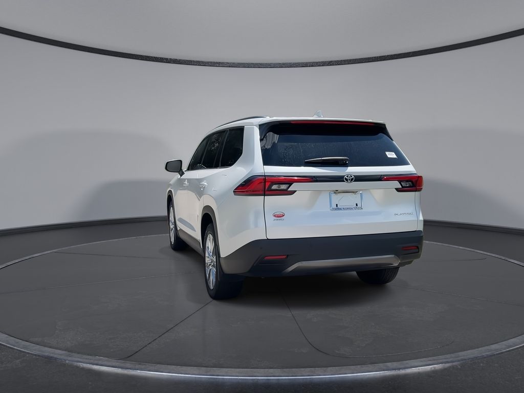 2024 Toyota Grand Highlander XLE - Photo 7