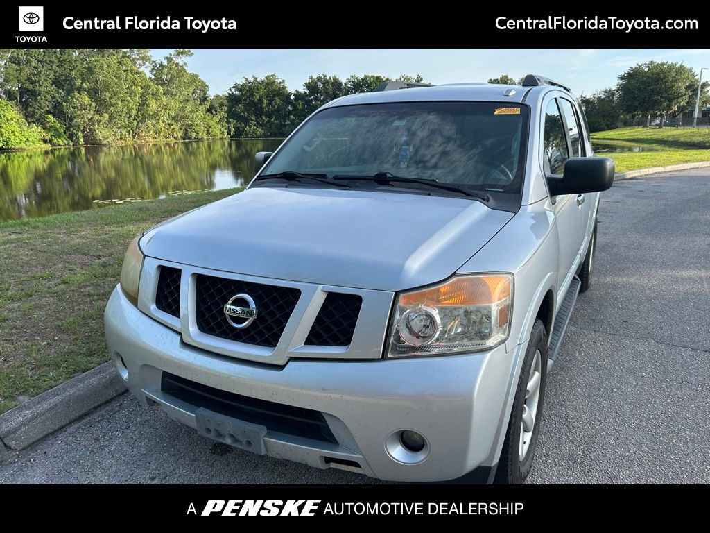 2015 Nissan Armada SV 4X2's photo