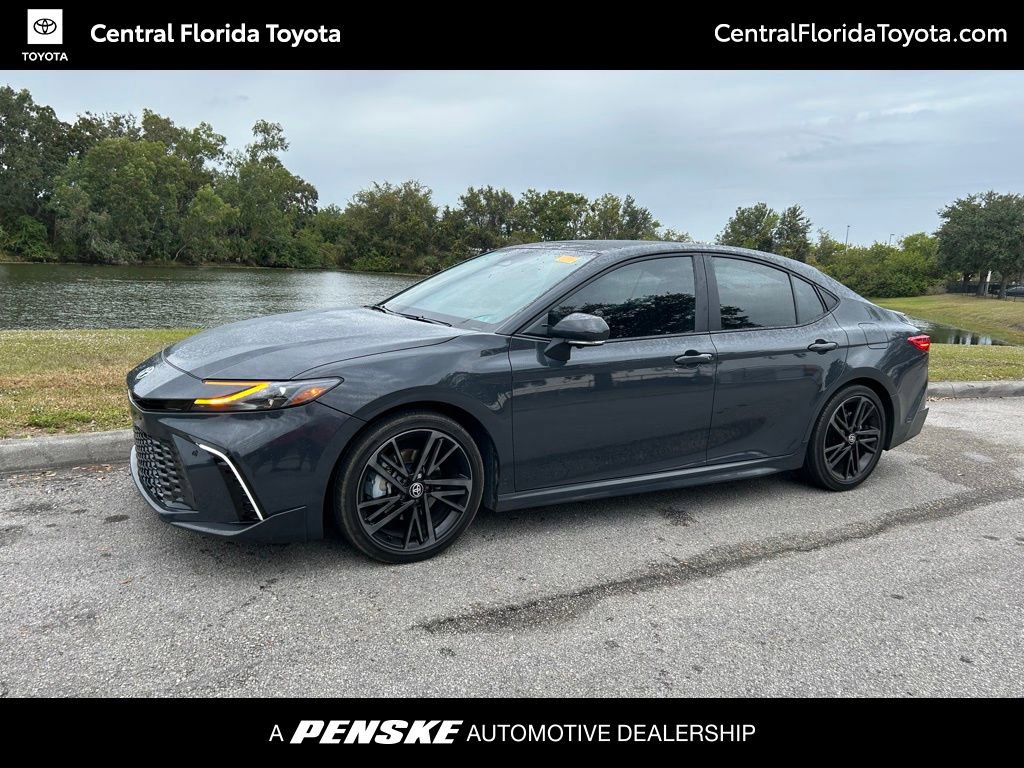 2025 Toyota Camry XSE's photo