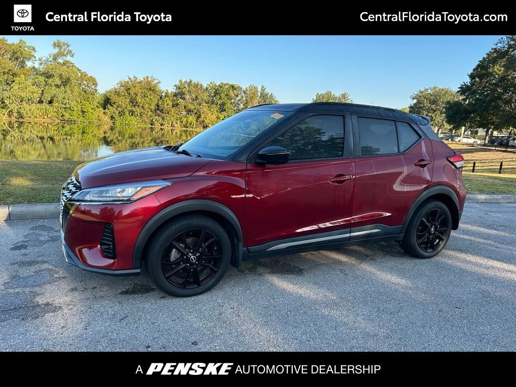 Used 2022 Nissan Kicks SR SUV