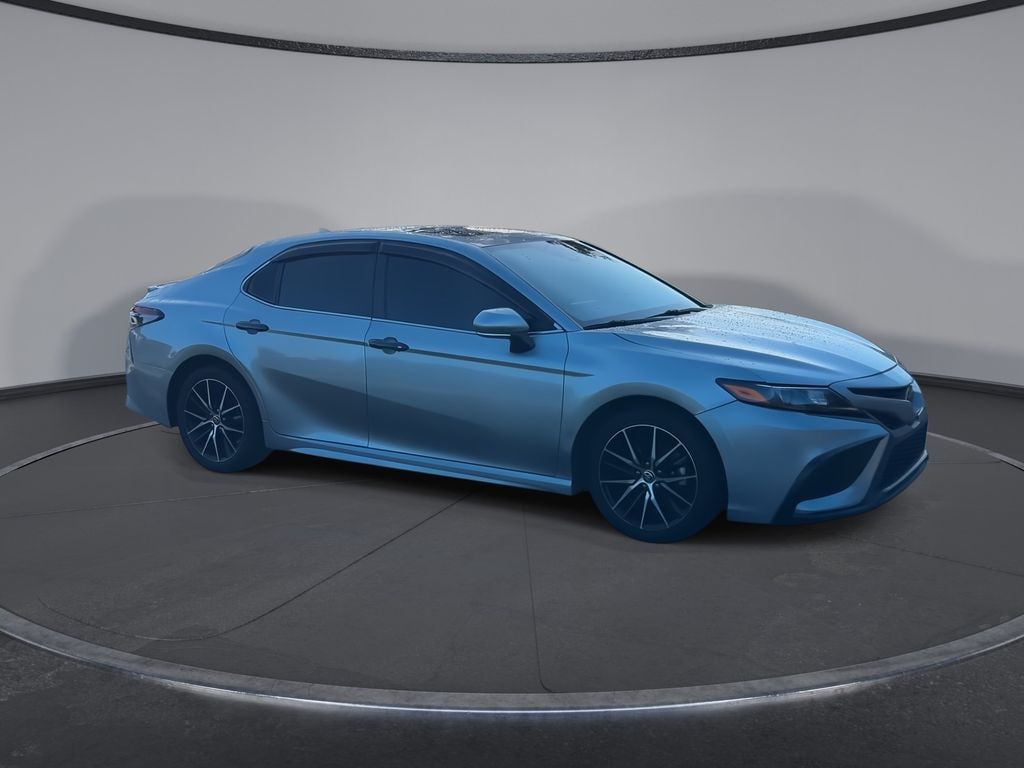 Used 2023 Toyota Camry SE Sedan
