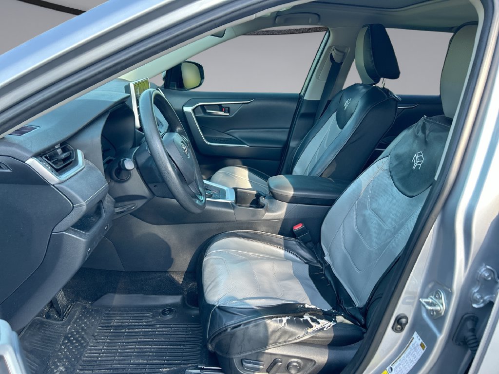 Used 2024 Toyota RAV4 Hybrid XLE SUV