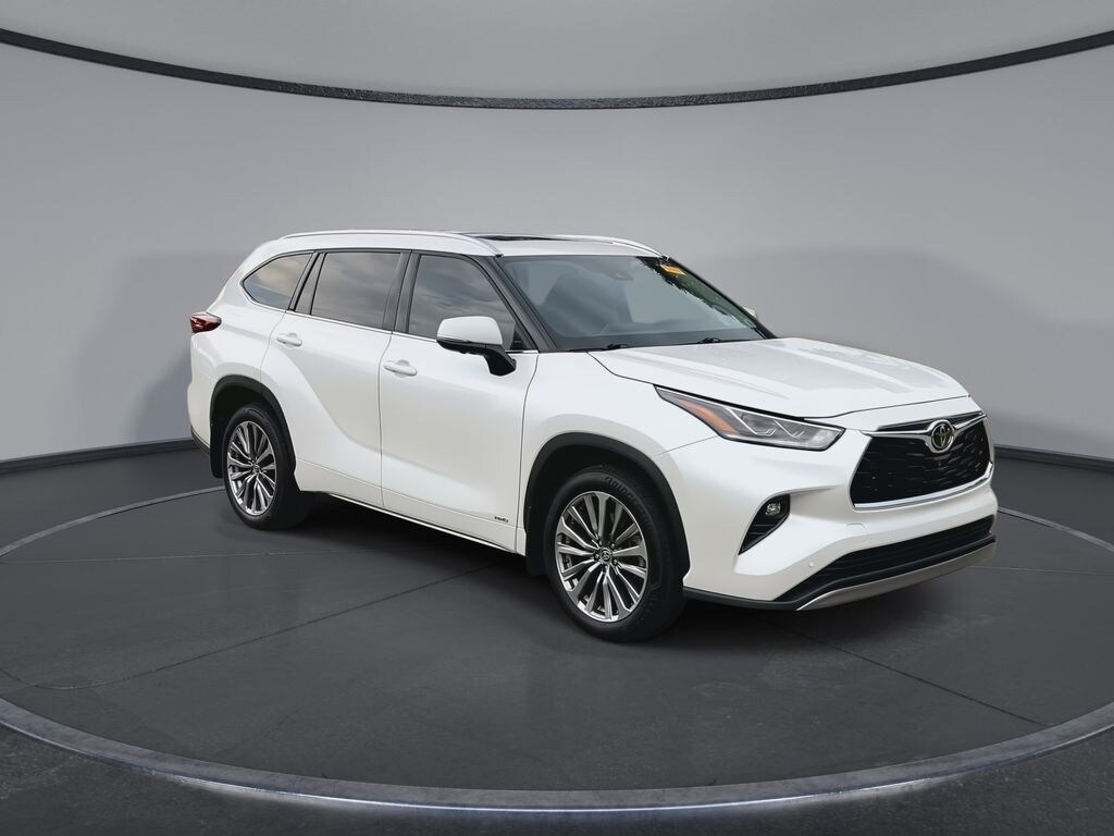 Used 2025 Toyota Highlander Hybrid Limited 25th Edition SUV