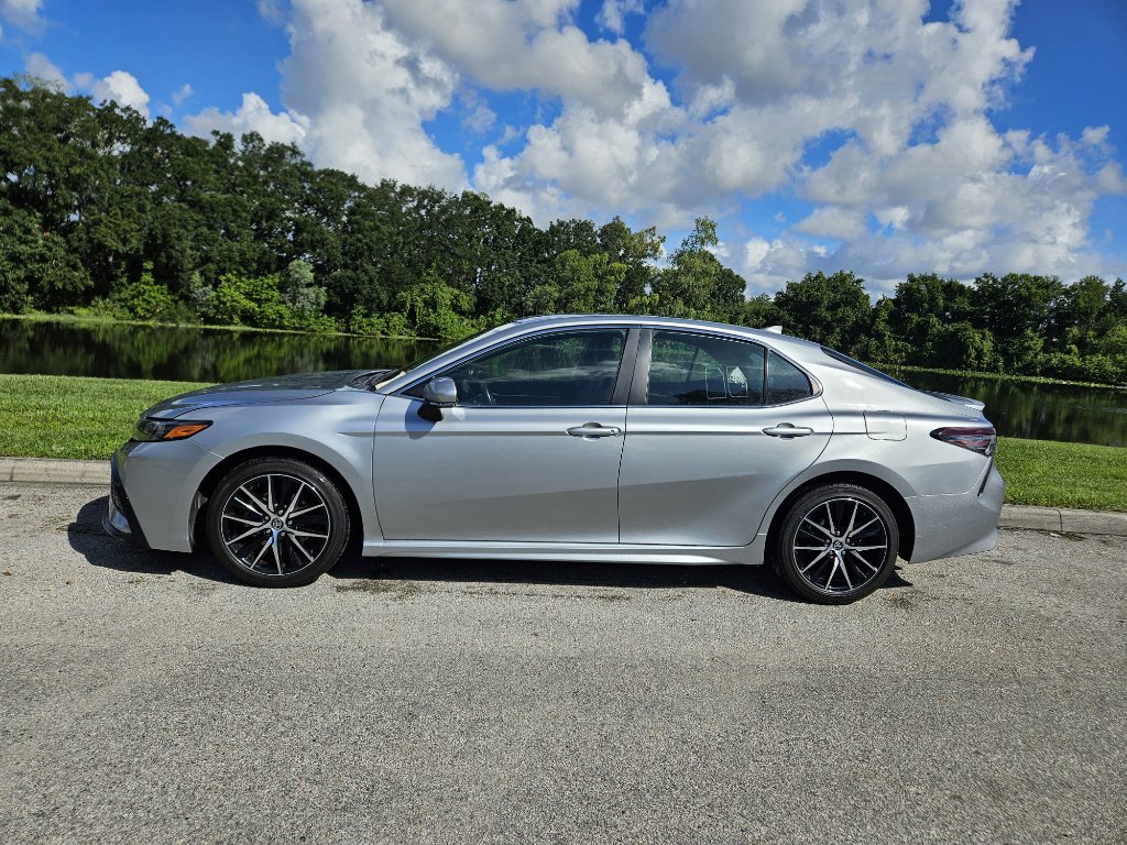 Used 2023 Toyota Camry SE with VIN 4T1G11AK2PU736454 for sale in Orlando, FL