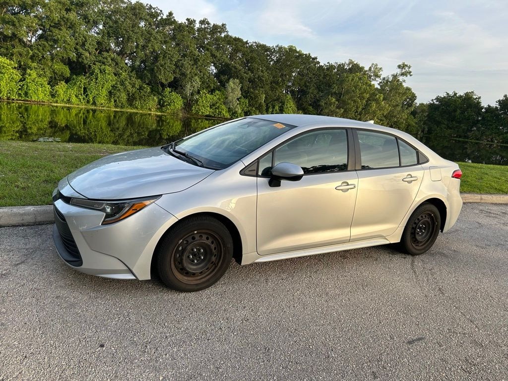 Used 2024 Toyota Corolla LE Sedan