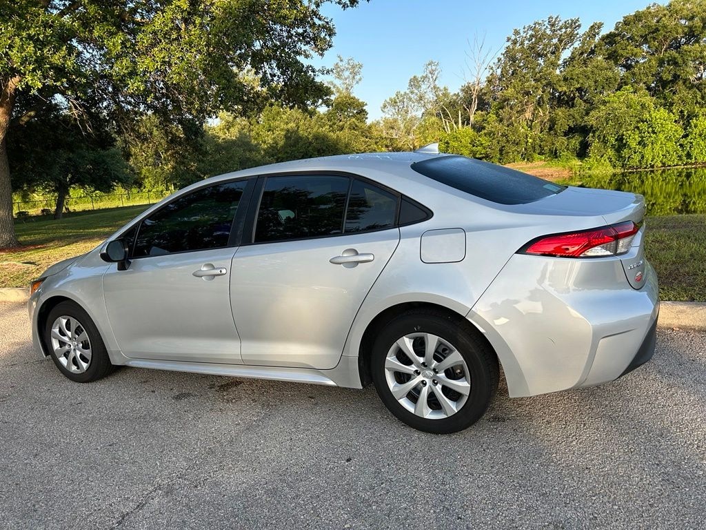 Used 2024 Toyota Corolla LE Sedan