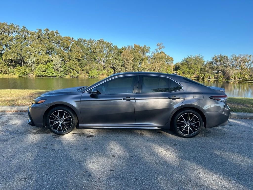 Used 2024 Toyota Camry SE Sedan