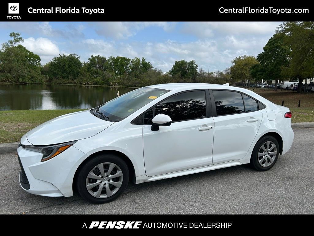 2022 Toyota Corolla LE