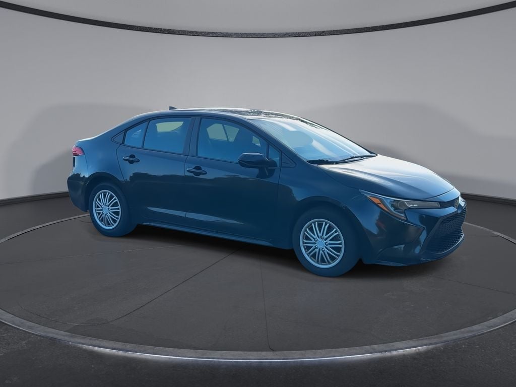 Used 2022 Toyota Corolla LE Sedan