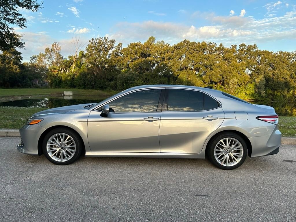 Used 2020 Toyota Camry XLE Sedan