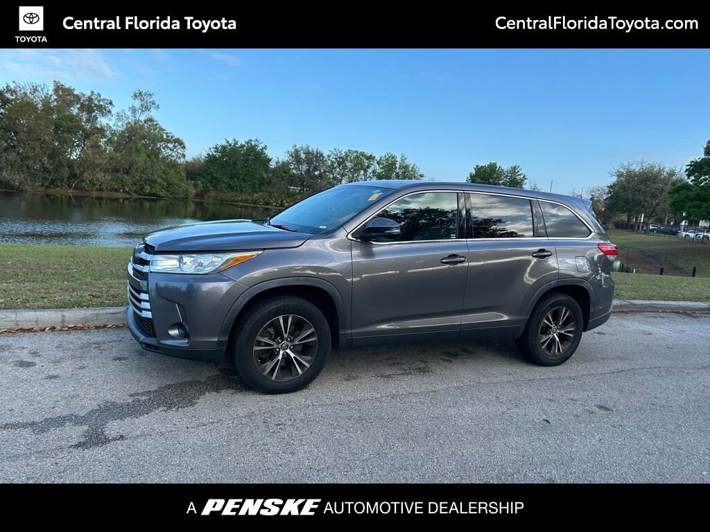 Used 2019 Toyota Highlander LE SUV