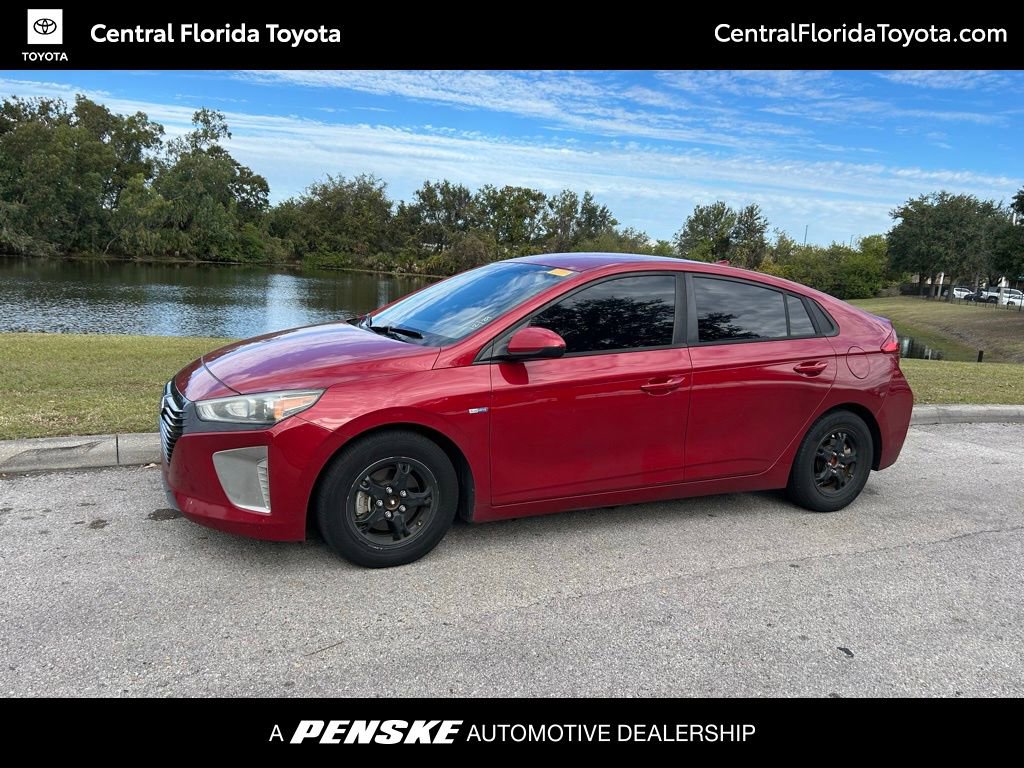 2019 Hyundai Ioniq Blue's photo