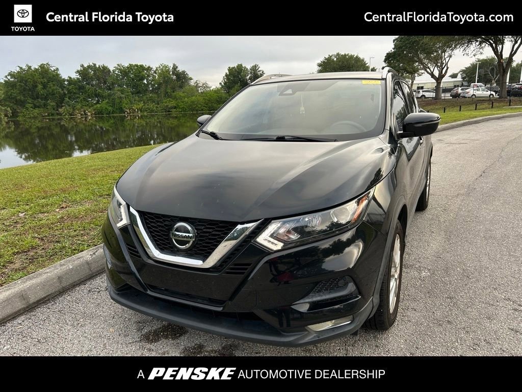 Used 2021 Nissan Rogue Sport SV SUV