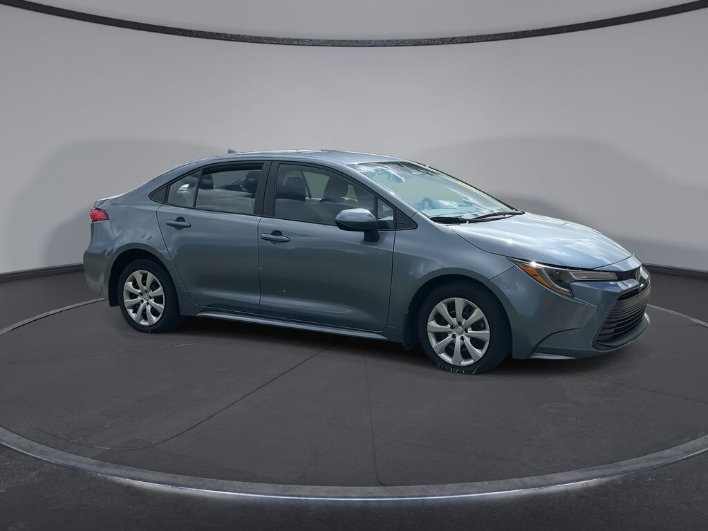 Used 2025 Toyota Corolla LE Sedan