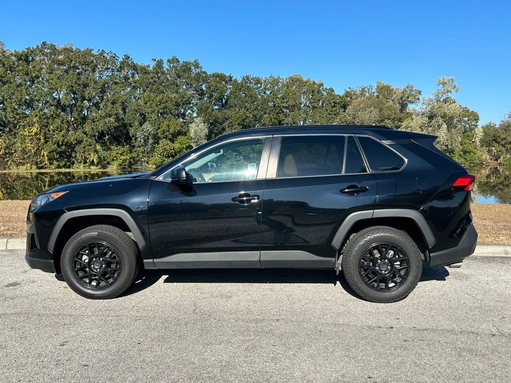 Used 2021 Toyota RAV4 LE with VIN 2T3H1RFV2MC141453 for sale in Kansas City