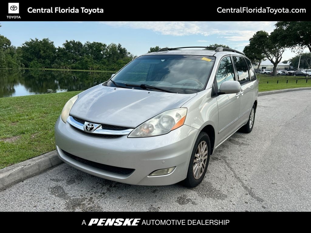 Used 2008 Toyota Sienna Limited Minivan/Van
