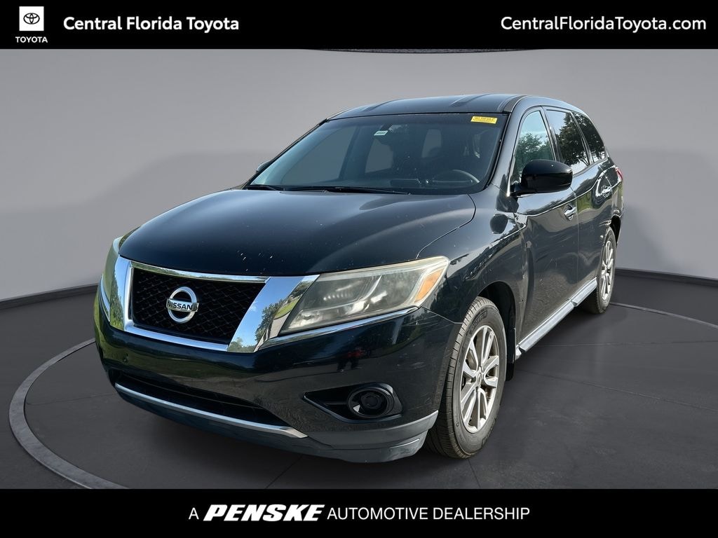 Used 2014 Nissan Pathfinder S SUV