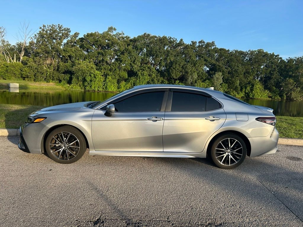 Used 2023 Toyota Camry SE Sedan