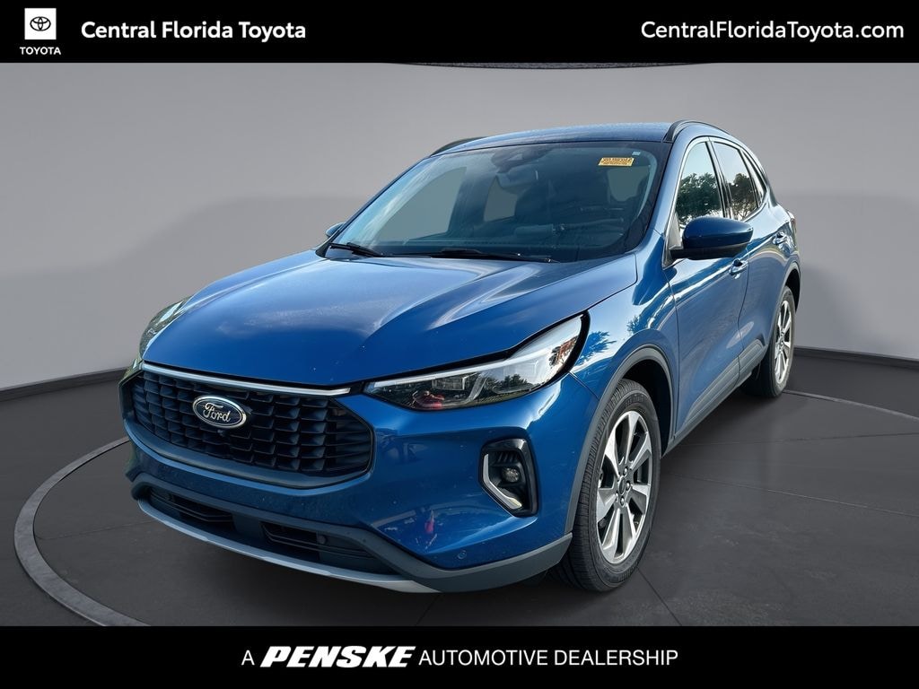 Used 2023 Ford Escape Hybrid Platinum SUV