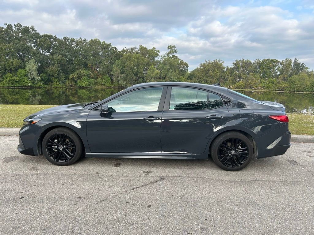 2025 Toyota Camry SE photo 2