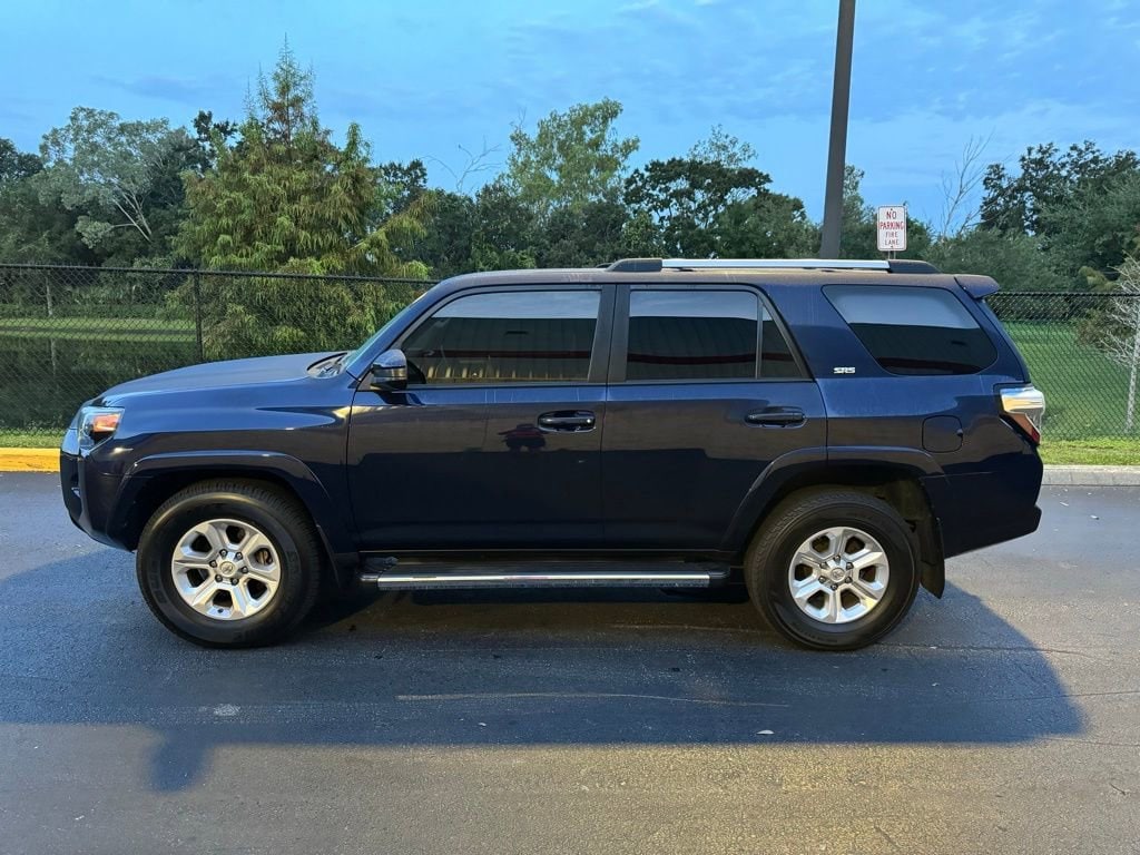 Used 2020 Toyota 4Runner SR5 with VIN JTEZU5JR5L5224194 for sale in Orlando, FL