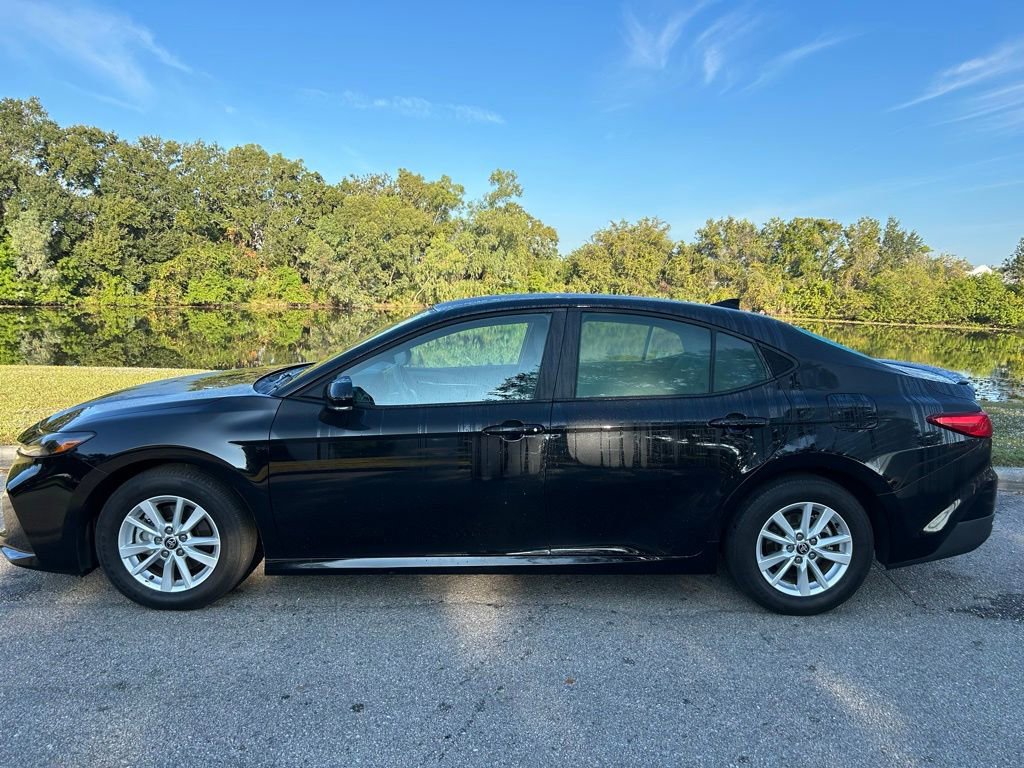 2025 Toyota Camry LE photo 2