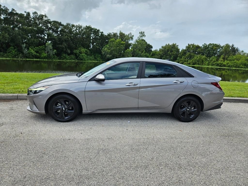 Used 2021 Hyundai Elantra SEL with VIN KMHLM4AG6MU105575 for sale in Orlando, FL