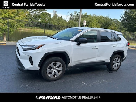 2024 Toyota RAV4 LE SUV