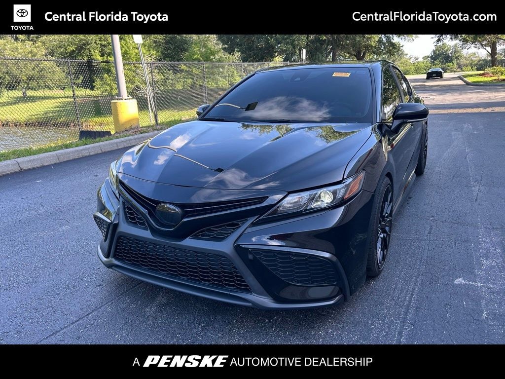 Used 2024 Toyota Camry SE Sedan