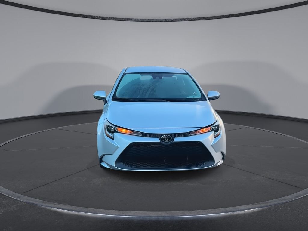 Used 2021 Toyota Corolla LE Sedan