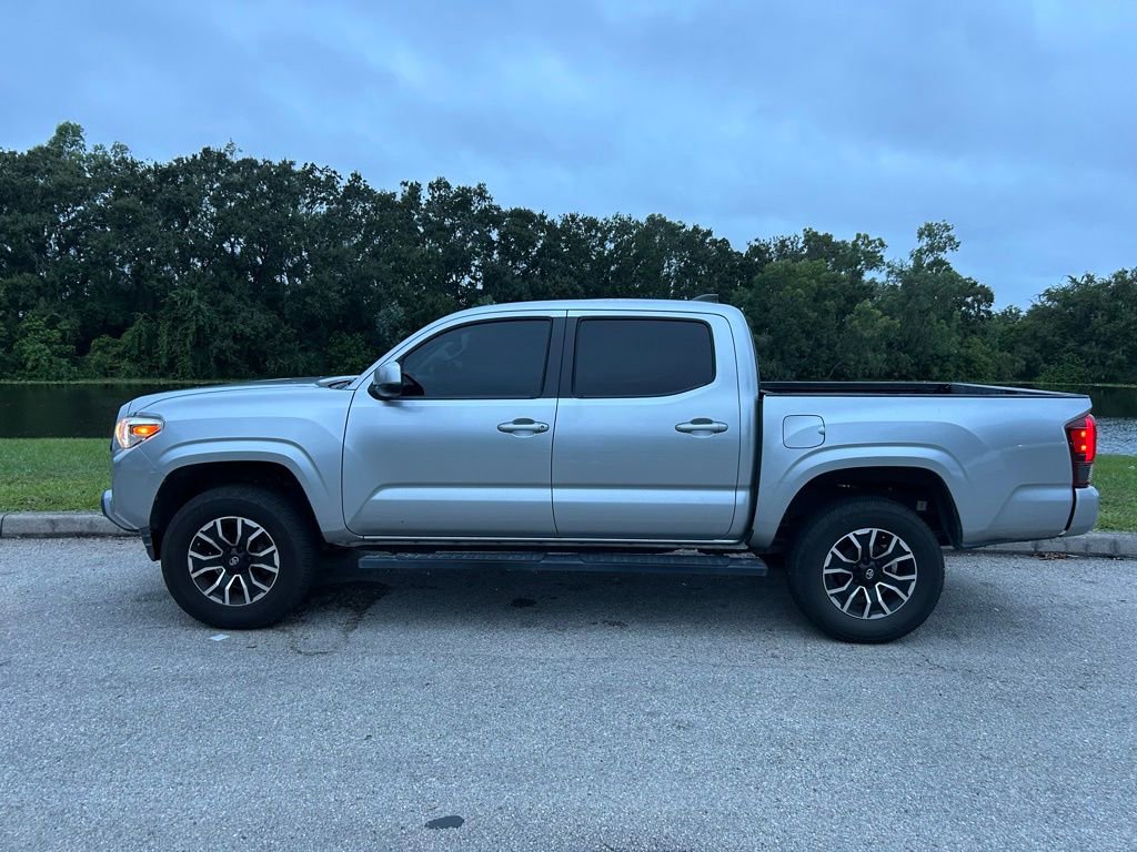 2022 Toyota Tacoma SR photo 2