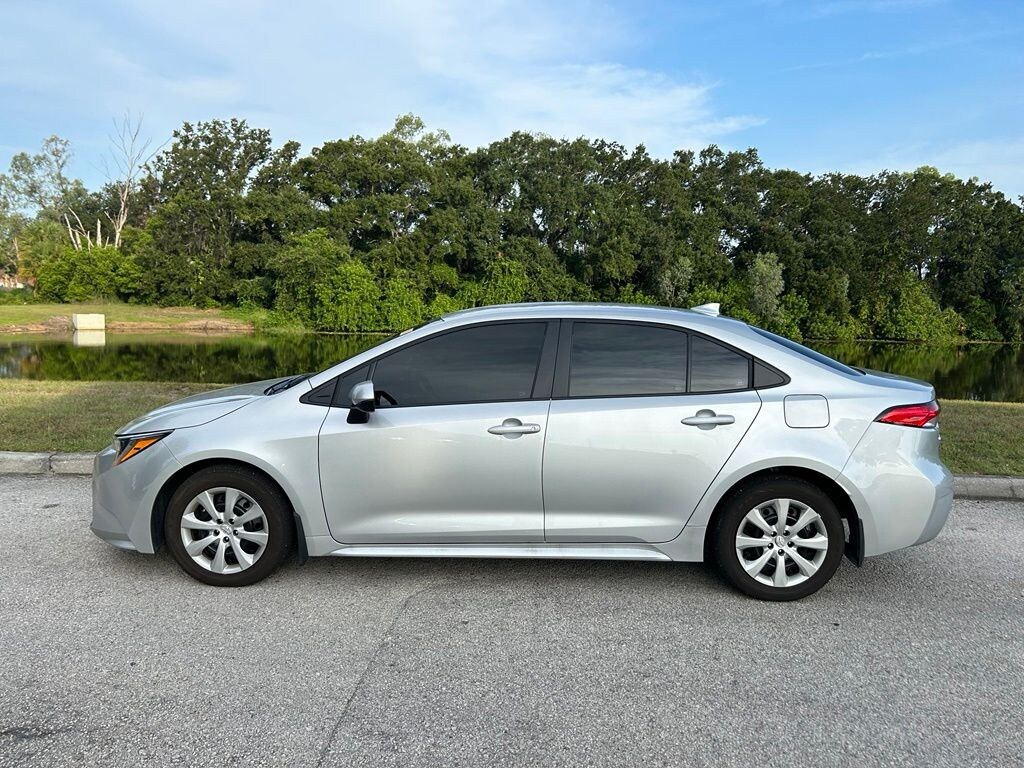 Used 2025 Toyota Corolla LE Sedan
