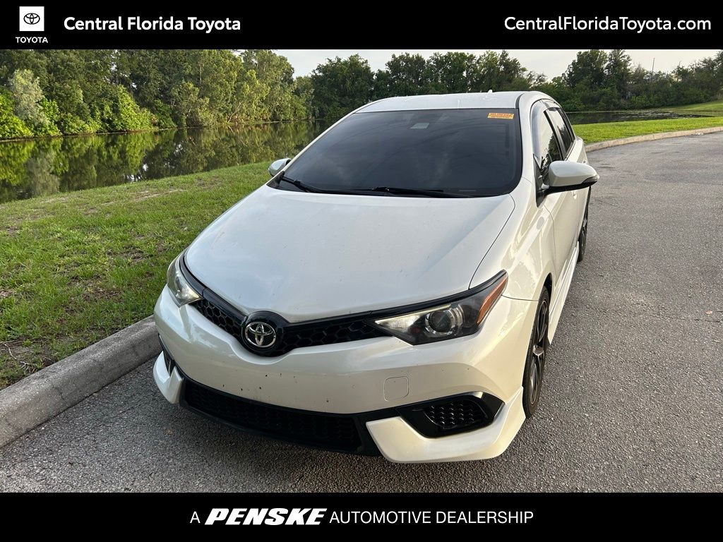 2018 Toyota Corolla iM MT's photo
